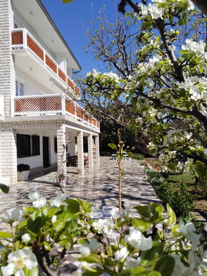 Milijana Apartments Rab Rab Town Buitenkant foto